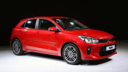 01-2017-kia-rio-paris-1.jpg