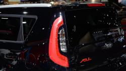11-2017-kia-soul-sx-paris-1.jpg