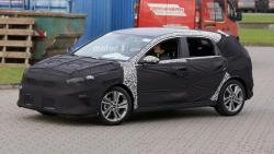 2018-kia-ceed-spy-photo (6).jpg
