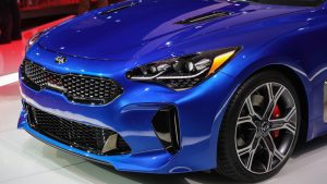2018-kia-stinger-detroit-2017 (14)